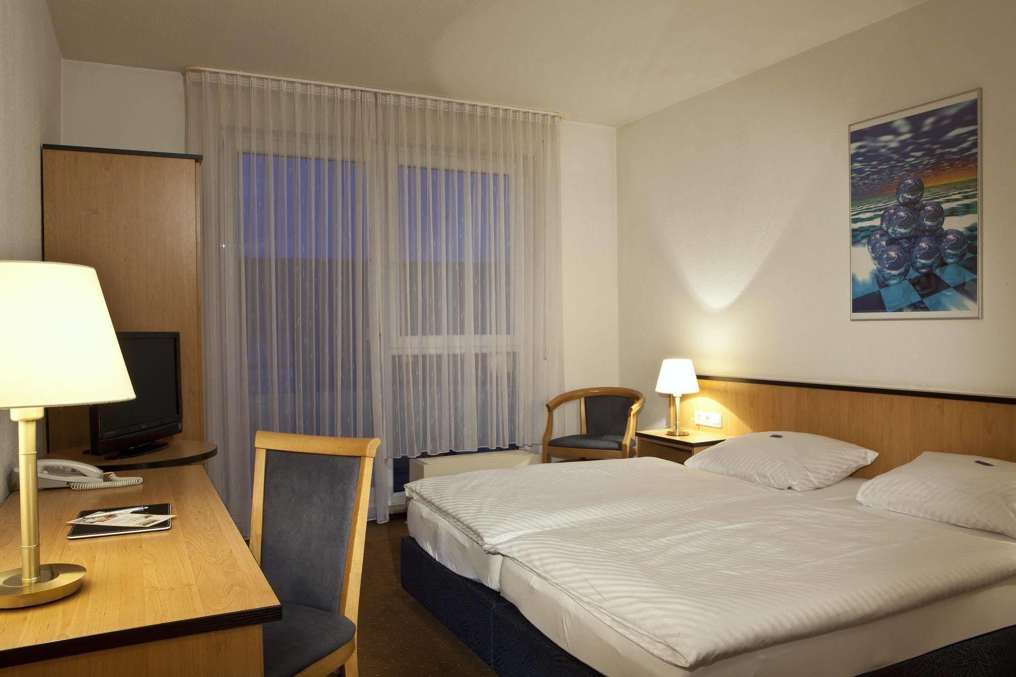 Airport-Hotel Stetten Leinfelden-Echterdingen Kültér fotó